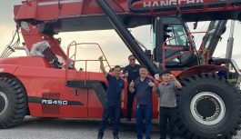 HANGCHA Reach stacker 45 Tons arrived Thailand on February 2024